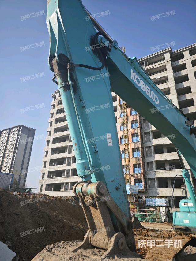 小臂整體左后（工作和回轉(zhuǎn)裝置）