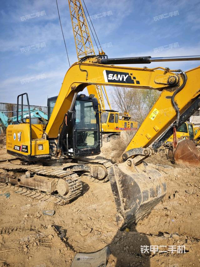 整機右后45°（整機外觀）