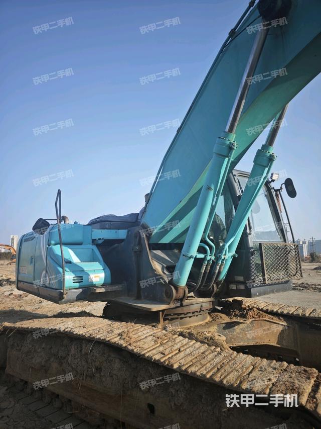 右后45(整機(jī)外觀) 右后45(整機(jī)外觀)