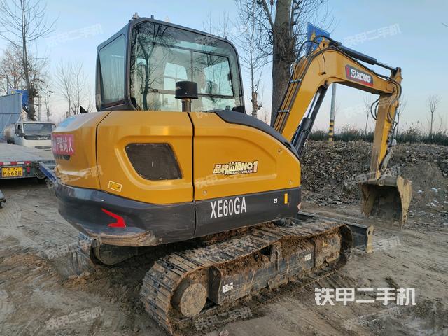 右后45（整機(jī)外觀）