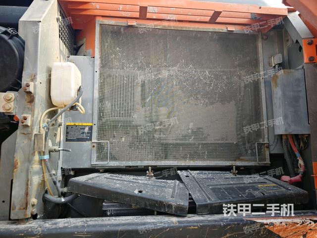 液壓泵室（大件艙室）