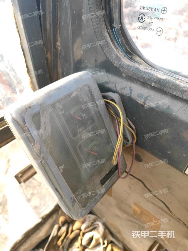 顯示屏?(駕駛室部分) 顯示屏?(駕駛室部分)