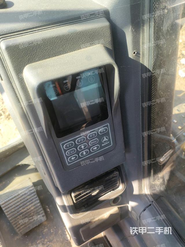 顯示屏?（駕駛室部分）