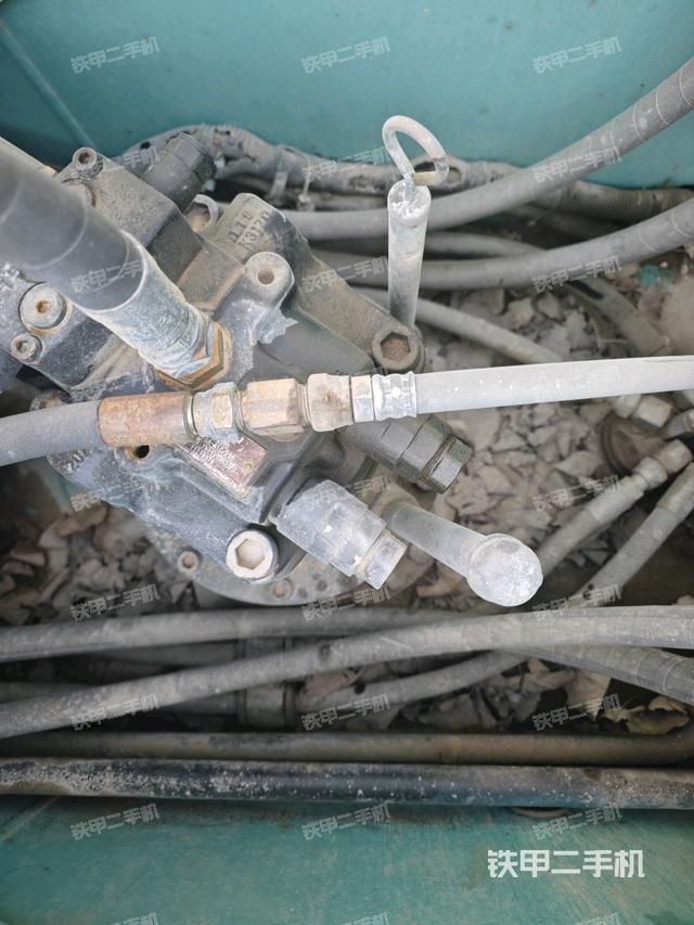 分配閥（上車部件）