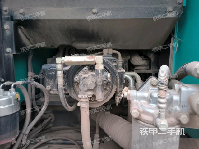 液壓泵室(大件艙室) 液壓泵室(大件艙室)