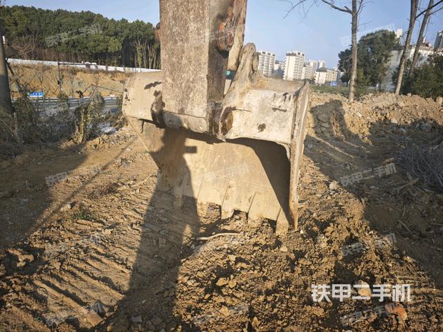 大臂整體?右側(cè)(工作和回轉(zhuǎn)裝置) 大臂整體?右側(cè)(工作和回轉(zhuǎn)裝置)