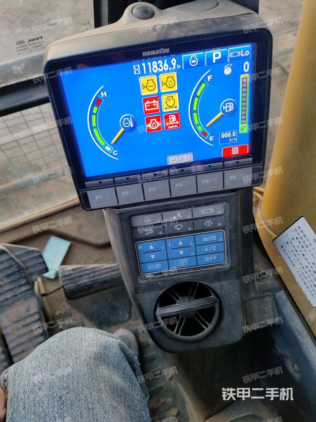 小時(shí)表（駕駛室部分）