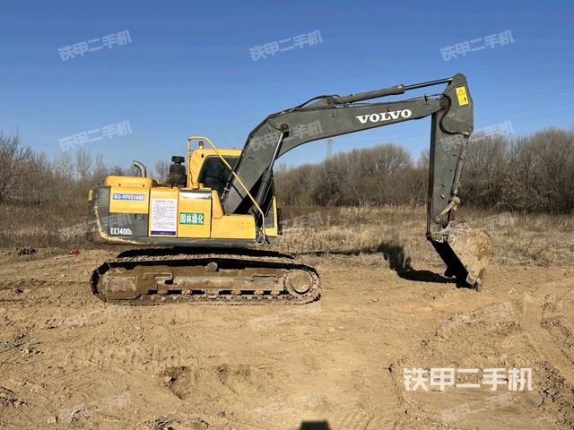 整機(jī)右后45°(整機(jī)外觀) 整機(jī)右后45°(整機(jī)外觀)