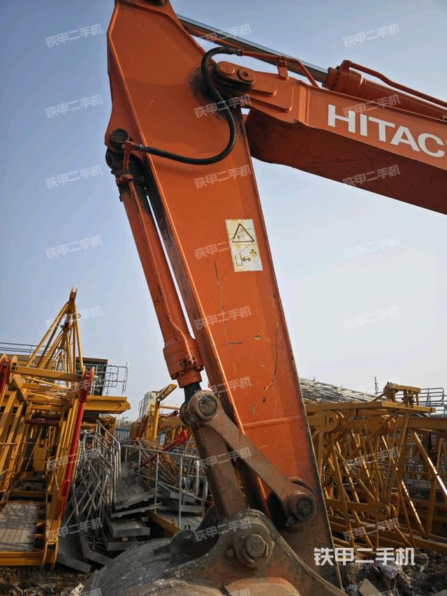 大臂整體?右側(cè)（工作和回轉(zhuǎn)裝置）