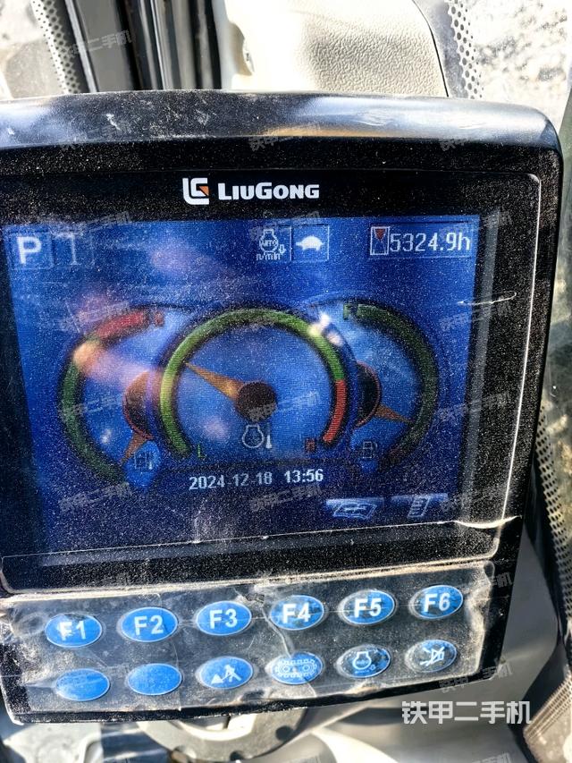 小時(shí)表（駕駛室部分）