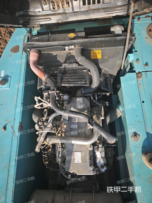 發(fā)動機(jī)室（上車部件）