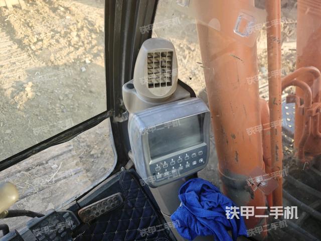 顯示屏?(駕駛室部分) 顯示屏?(駕駛室部分)