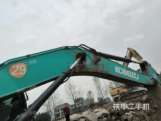 大臂整體?右側(cè)(工作和回轉(zhuǎn)裝置) 大臂整體?右側(cè)(工作和回轉(zhuǎn)裝置)