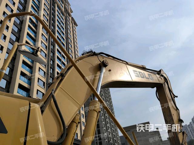 大臂整體?右側(cè)（工作和回轉(zhuǎn)裝置）