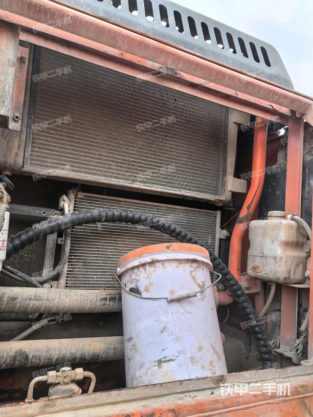 散熱器室(大件艙室) 散熱器室(大件艙室)