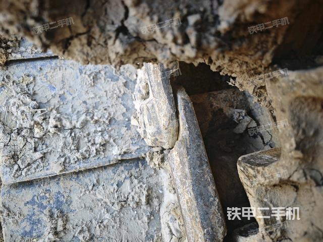 右驅(qū)動(dòng)輪(行走機(jī)構(gòu)) 右驅(qū)動(dòng)輪(行走機(jī)構(gòu))