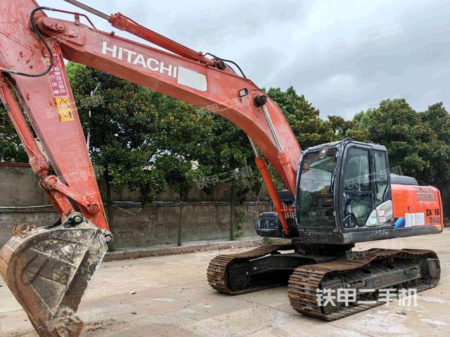 日立ZX240-5A挖掘机
