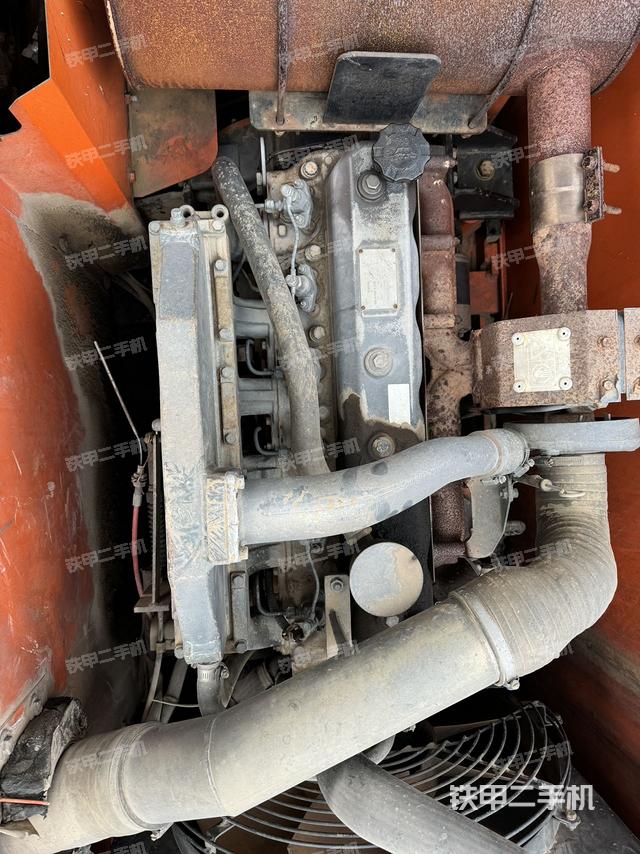 發(fā)動機(jī)整體俯視（整機(jī)外觀）