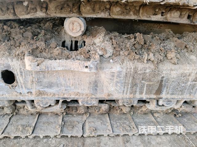 左側(cè)行走馬達(dá)蓋板（行走機(jī)構(gòu)）