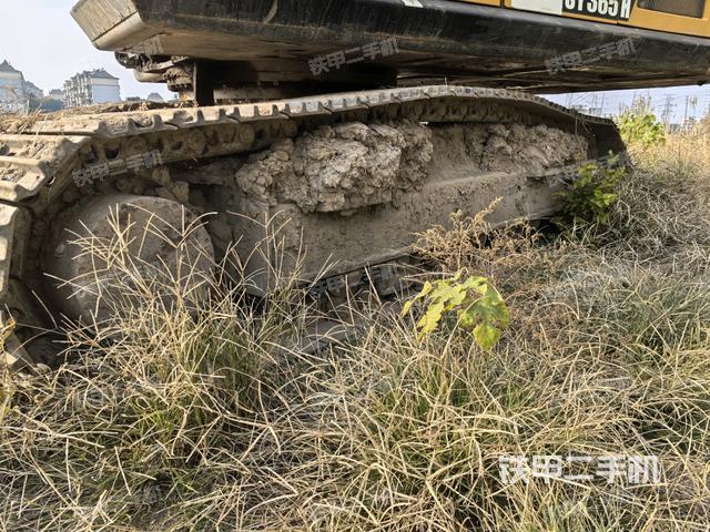 右側(cè)履帶整體（行走機構(gòu)）