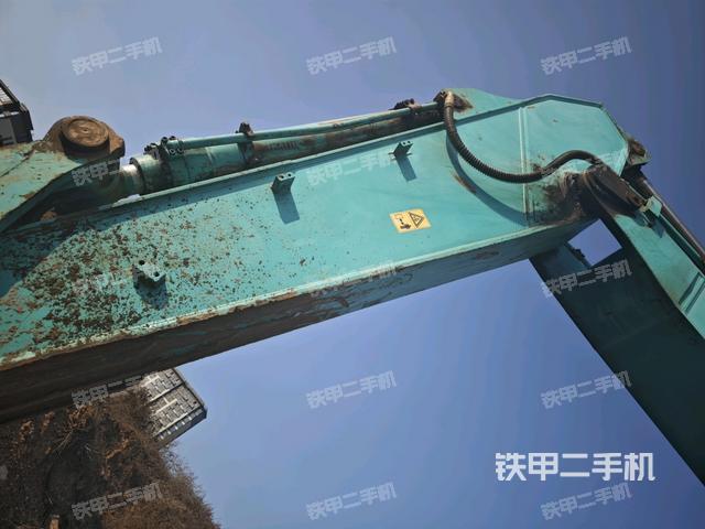 大臂整體?右側(cè)(工作和回轉(zhuǎn)裝置) 大臂整體?右側(cè)(工作和回轉(zhuǎn)裝置)