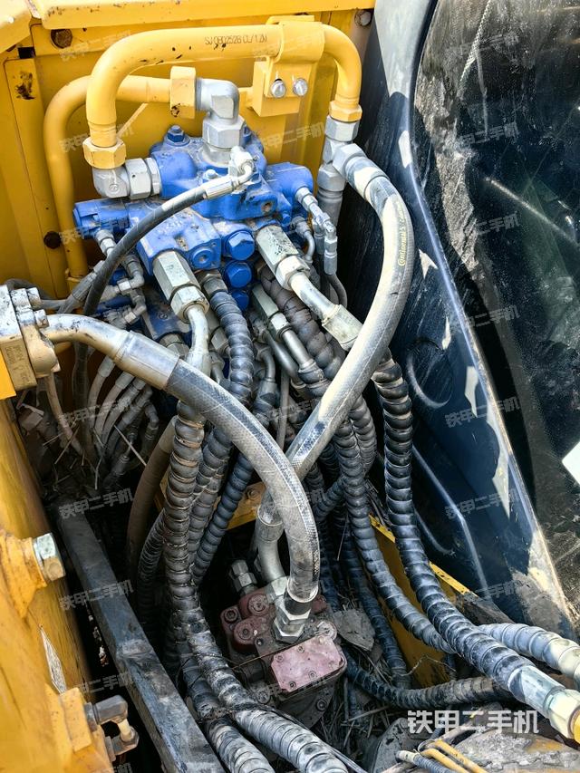 分配閥（上車部件）