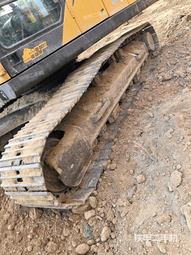 左側(cè)履帶整體?（行走機(jī)構(gòu)）