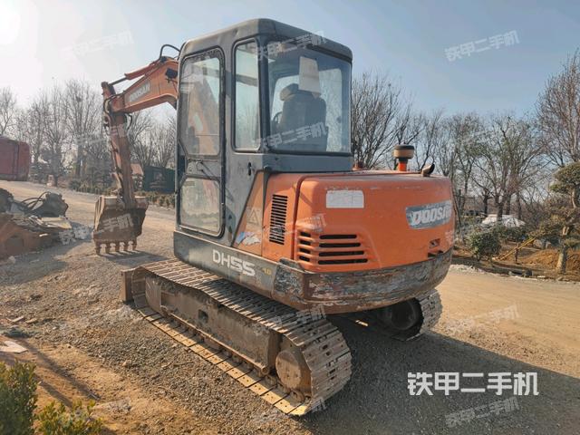 左后45(整機外觀) 左后45(整機外觀)
