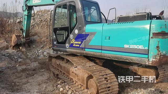 單側(cè)履帶整體（整機外觀）