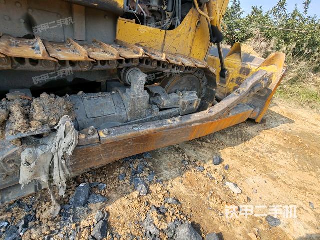 左引導(dǎo)輪（推土機底盤及工作裝置）