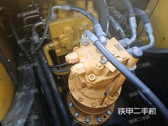 回轉(zhuǎn)馬達(dá)（上車部件）