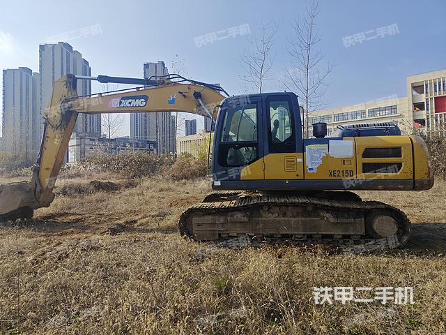 徐工XE215D挖掘机
