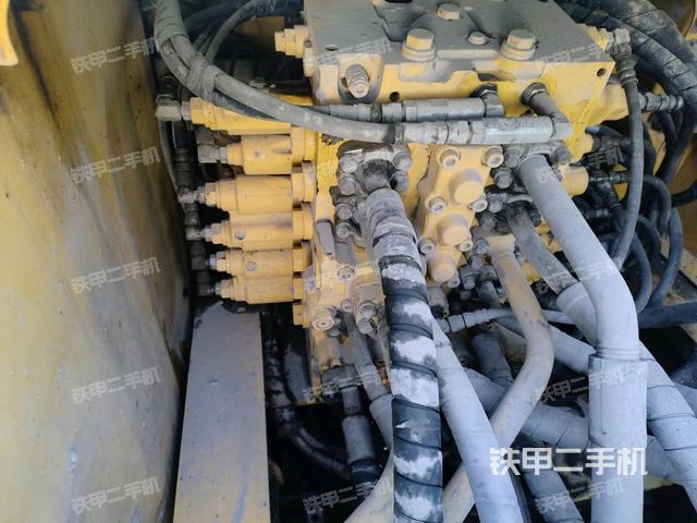 分配閥（上車部件）