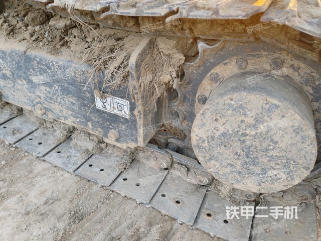 左導(dǎo)向輪（行走機(jī)構(gòu)）