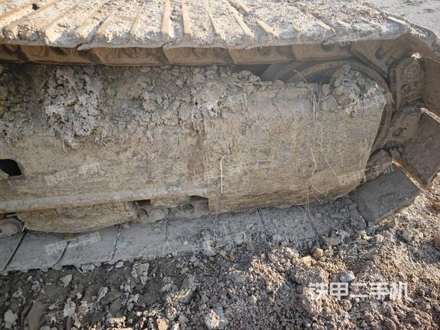左側(cè)履帶整體?(行走機(jī)構(gòu)) 左側(cè)履帶整體?(行走機(jī)構(gòu))