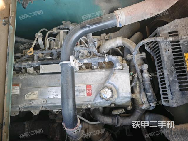 發(fā)動(dòng)機(jī)室(上車部件) 發(fā)動(dòng)機(jī)室(上車部件)