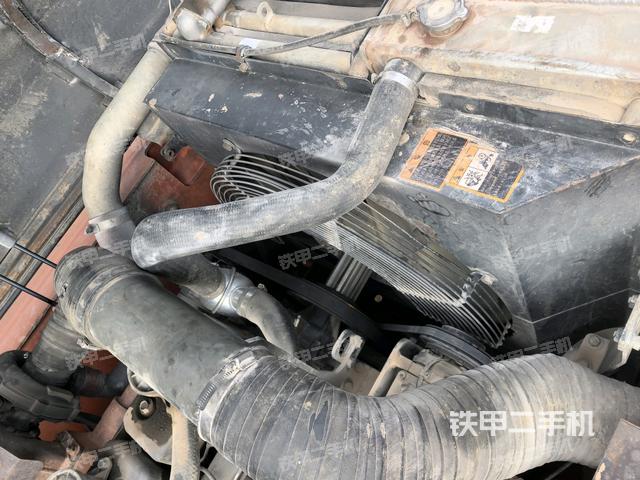 水箱+風(fēng)扇特寫(上車部件) 水箱+風(fēng)扇特寫(上車部件)