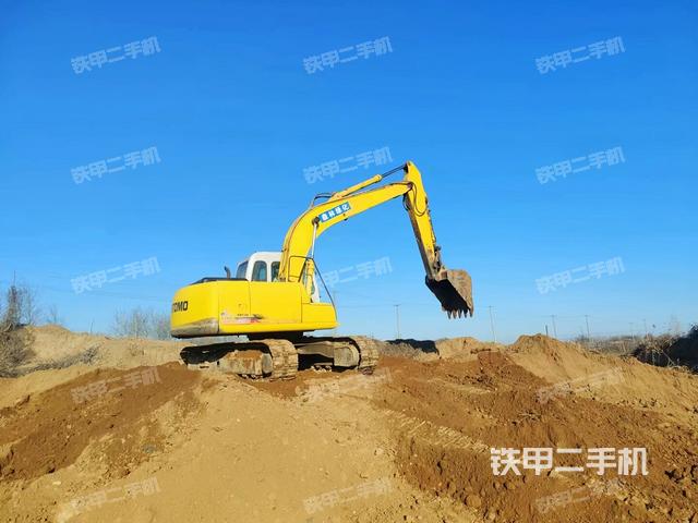 整機(jī)右后45°(整機(jī)外觀) 整機(jī)右后45°(整機(jī)外觀)