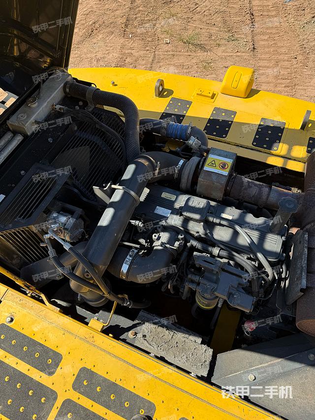 發(fā)動機整體俯視（整機外觀）