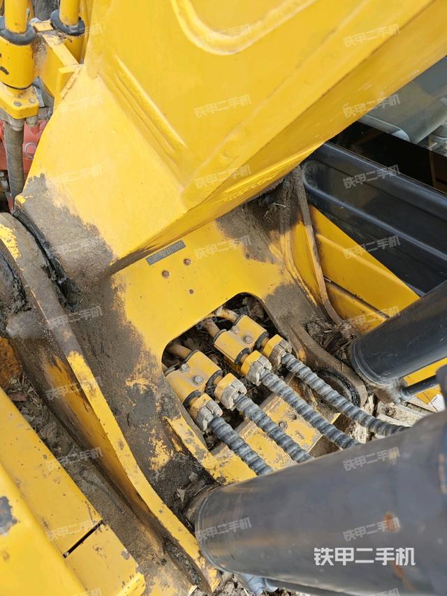 大臂根部?斜視（工作和回轉(zhuǎn)裝置）