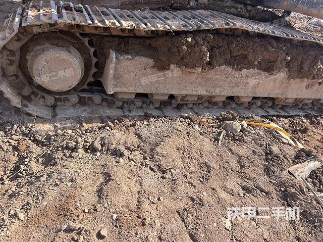 左導(dǎo)向輪（行走機(jī)構(gòu)）