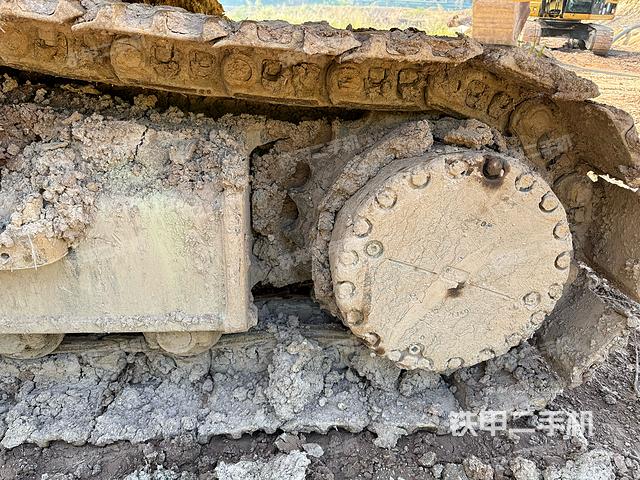 單側履帶整體（整機外觀）