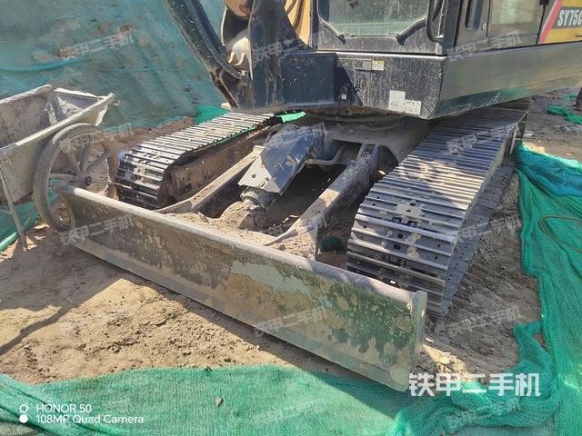 發(fā)動機(jī)整體俯視(整機(jī)外觀) 發(fā)動機(jī)整體俯視(整機(jī)外觀)