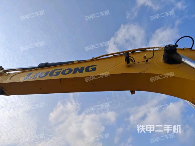 大臂整體?右側(cè)（工作和回轉(zhuǎn)裝置）