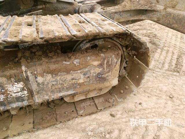 右驅(qū)動輪(行走機(jī)構(gòu)) 右驅(qū)動輪(行走機(jī)構(gòu))