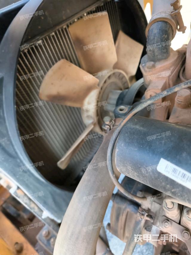 散熱器正面（動力系統(tǒng)）