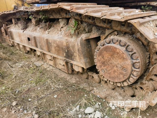 右側履帶整體（行走機構）