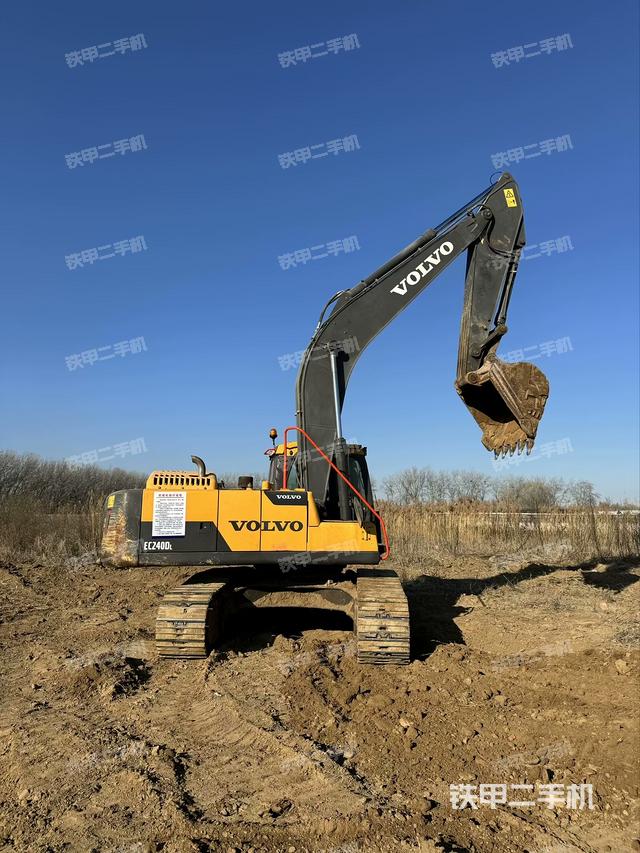 整機右后45°（整機外觀）