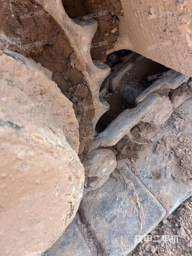 右側(cè)行走馬達(dá)蓋板（行走機(jī)構(gòu)）