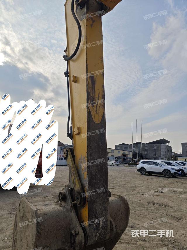 小臂整體左后（工作和回轉(zhuǎn)裝置）